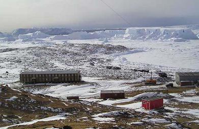 Molodyozhnaya Station (Antarctica) - Wikipedia