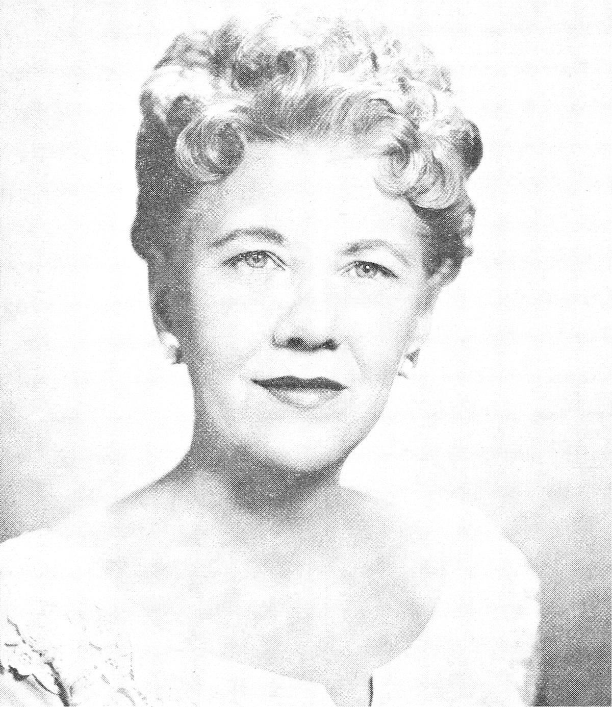 Ruth Lyons (broadcaster) - Wikipedia